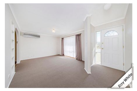 Property photo of 9 White Place Banks ACT 2906