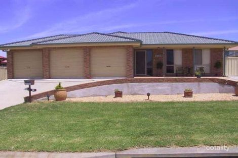 Property photo of 14 Featherwood Place Thornton NSW 2322