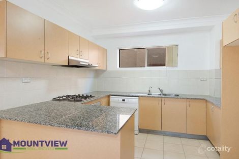 Property photo of 25/2 Wentworth Avenue Toongabbie NSW 2146
