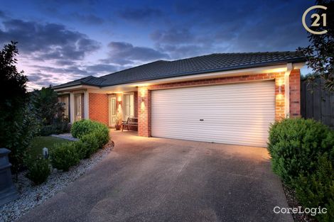 Property photo of 10 Manorwood Way Berwick VIC 3806