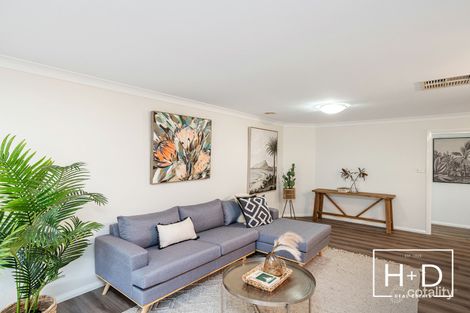 Property photo of 1 Teak Close Forest Hill NSW 2651