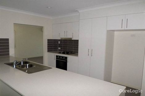 Property photo of 17 Spotted Gum Crescent Flinders View QLD 4305