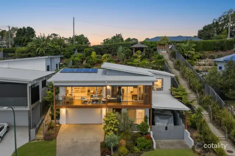 Property photo of 2 Bartle Frere Close Terranora NSW 2486