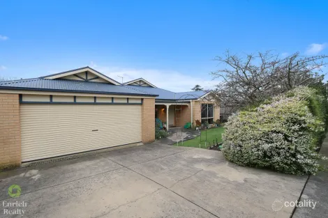 Property photo of 16 Poplar Close Trafalgar VIC 3824