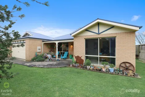 Property photo of 16 Poplar Close Trafalgar VIC 3824