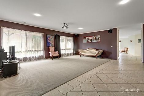 Property photo of 8 Conron Grove Doreen VIC 3754