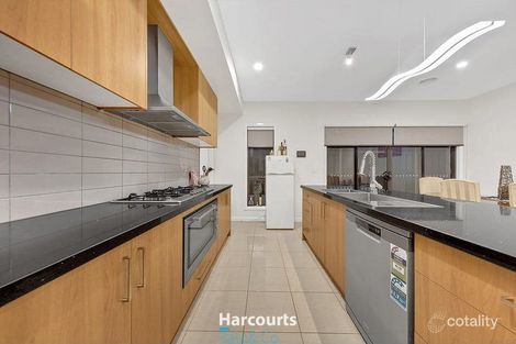 Property photo of 9 Bunting Crescent Kalkallo VIC 3064
