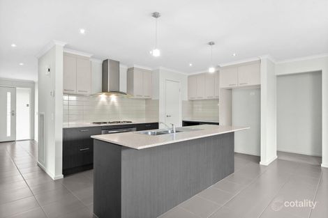 Property photo of 11 Stewart Street Newington VIC 3350