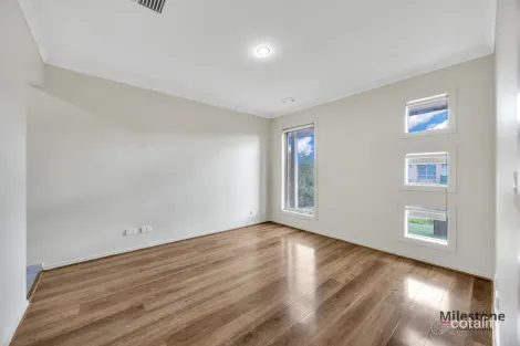 Property photo of 11 Federal Drive Wyndham Vale VIC 3024