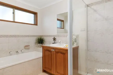 Property photo of 7 Whipbird Court Rowville VIC 3178