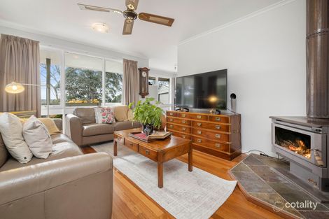 Property photo of 29 Pembroke Drive Somerville VIC 3912
