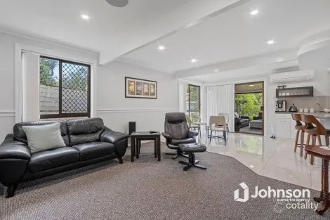 Property photo of 32 Hamersley Circuit Alexandra Hills QLD 4161