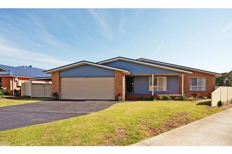 11 Coral Gum Ct, Worrigee, NSW 2540