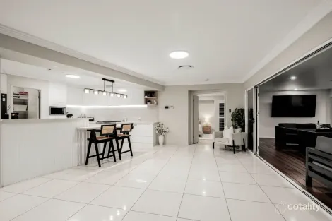 Property photo of 69 Carlingford Drive Thornlands QLD 4164