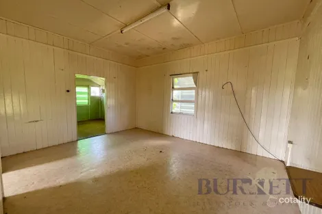 Property photo of 28 George Street Biggenden QLD 4621