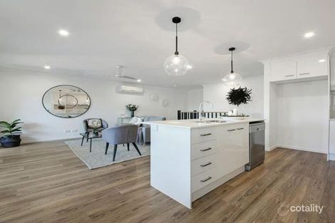 2/116 Eugaree St, Southport, QLD 4215