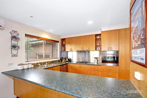 Property photo of 25 Knee Lane Croydon North VIC 3136