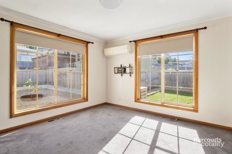 Property photo of 2/147A Derwent Avenue Lindisfarne TAS 7015