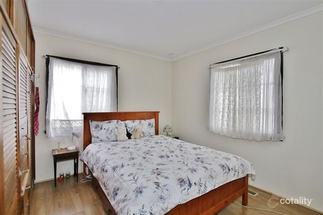Property photo of 24 Curtin Crescent Dandenong North VIC 3175
