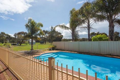 Property photo of 6 Gold Leaf Court Huntly VIC 3551