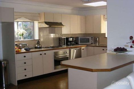 Property photo of 18 Hayle Street St Ives NSW 2075