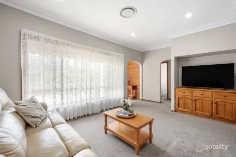 Property photo of 83 Bridge Avenue Oak Flats NSW 2529