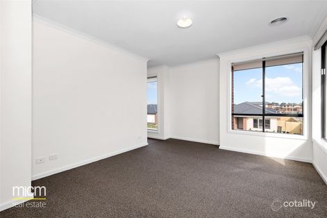 Property photo of 20 Battery Road Point Cook VIC 3030