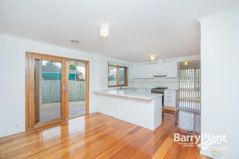 Property photo of 1 Luton Court Keysborough VIC 3173
