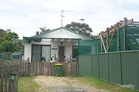 4 Maple Rd, Sandy Beach, NSW 2456