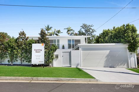 9 Grevillia Ave, Southport, QLD 4215