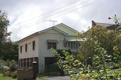 18 Qualtrough St, Woolloongabba, QLD 4102