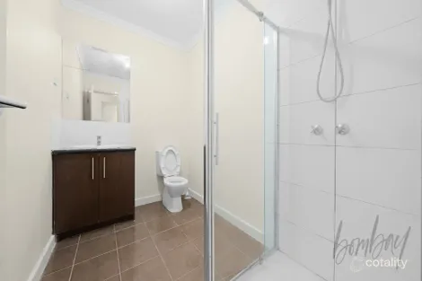 Property photo of 5/16 Belsay Place Craigieburn VIC 3064