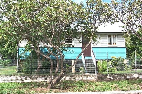 46 Philp St, Hermit Park, QLD 4812