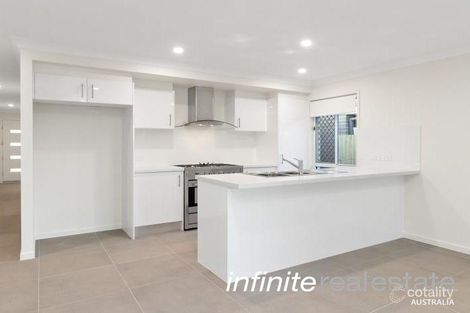 Property photo of 5 Almandin Street Logan Reserve QLD 4133
