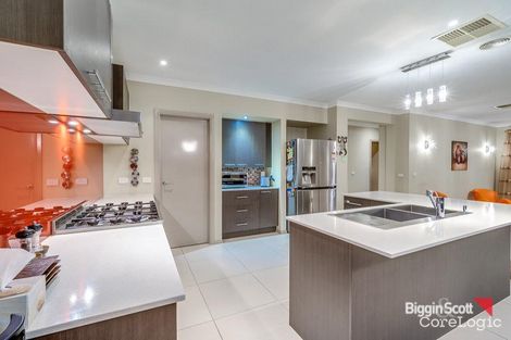 Property photo of 39 Copeland Crescent Point Cook VIC 3030