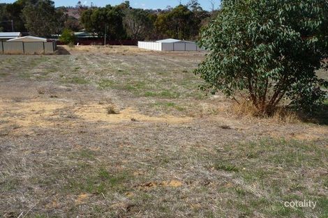 10 Humes Way, Wandering, WA 6308