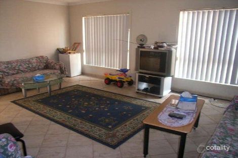 Property photo of 5 Hollows Place Bonnyrigg NSW 2177