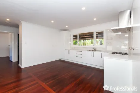 Property photo of 16 Tarrawan Road Armadale WA 6112