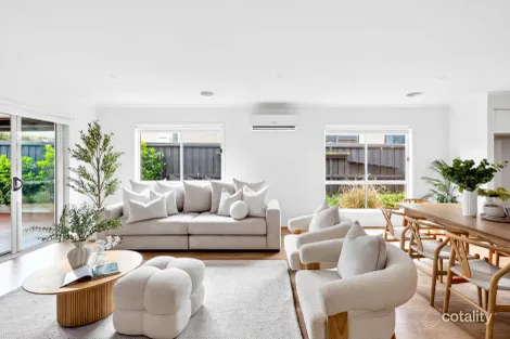 Property photo of 17 Jindabyne Street Armstrong Creek VIC 3217