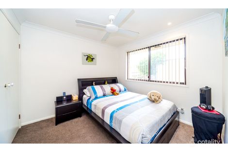Property photo of 18 Mullewa Crescent Helensvale QLD 4212