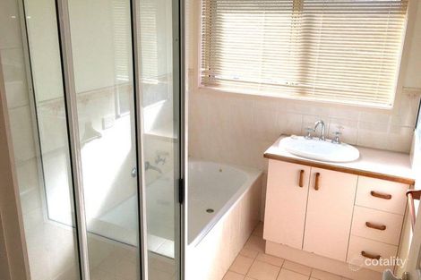 Property photo of 2/5 Beresford Court West Wodonga VIC 3690