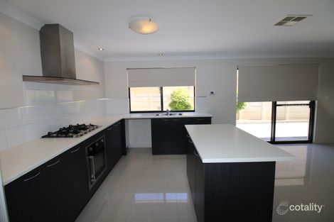 Property photo of 26 McKenzie Way Embleton WA 6062