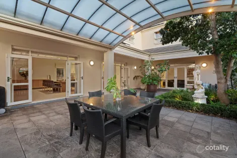 Property photo of 25 Maturin Road Glenelg SA 5045
