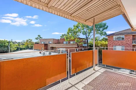 Property photo of 10/42 Broadarrow Road Narwee NSW 2209