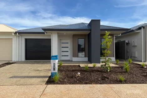 12 Tidmarsh St, Angle Vale, SA 5117