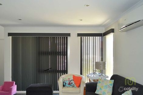 Property photo of 51 Cazneaux Crescent Weston ACT 2611