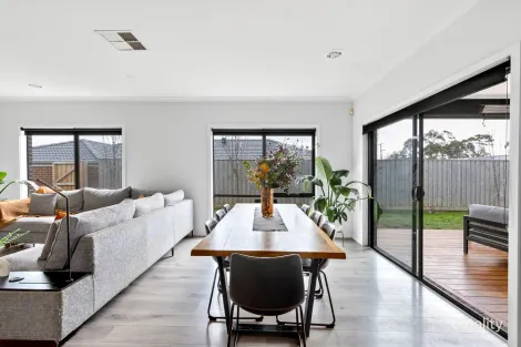 Property photo of 5 Doug Way Clifton Springs VIC 3222