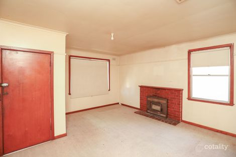 Property photo of 20 Namoi Avenue Red Cliffs VIC 3496