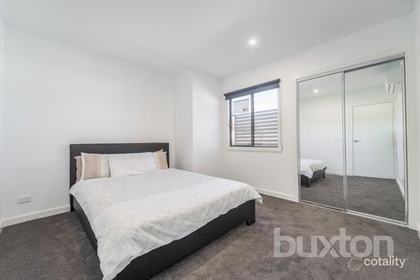 Property photo of 2/18 Nonna Street Oakleigh East VIC 3166