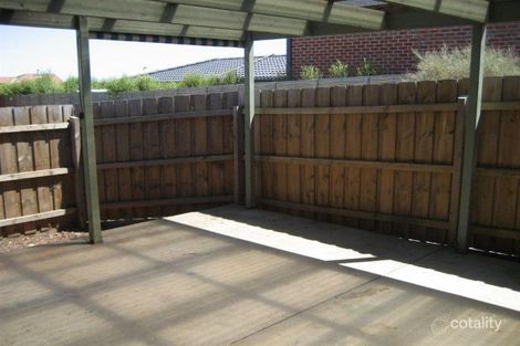 Property photo of 66 Broderick Road Carrum Downs VIC 3201
